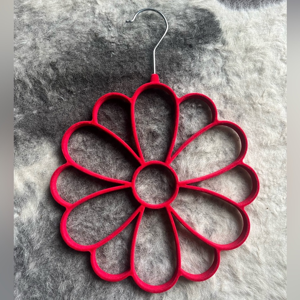 Flower Red Scarf/Belt Hanger